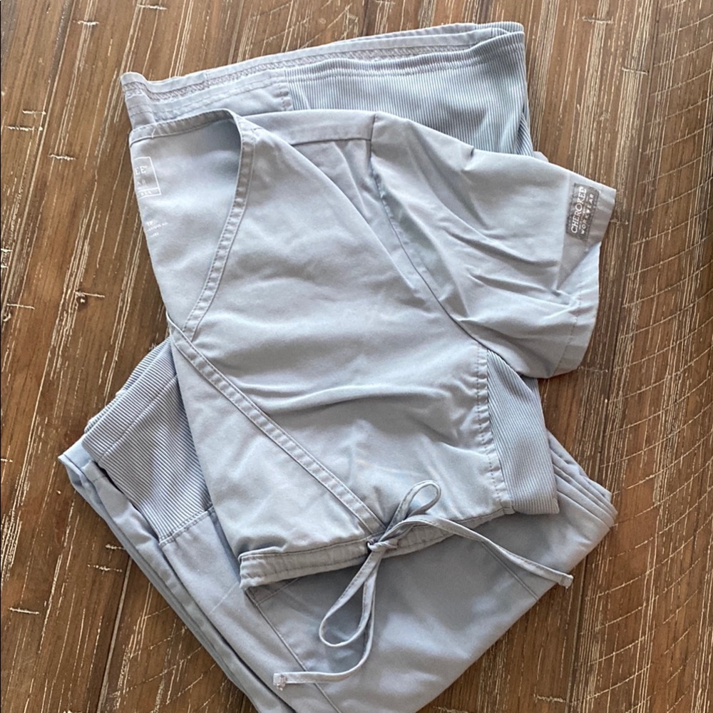 Gray women’s maternity scrub Pants and top set